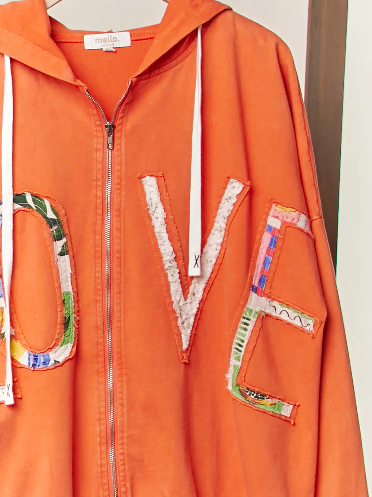 🧡 LOVE… it’s what makes the world go ‘round, right? cardigan 🧡