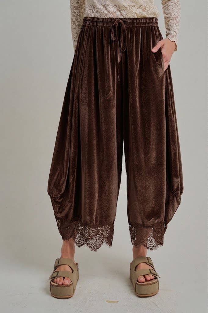 HOLIDAY VELVET FLOWY WIDE BALLOON LEG PANTS_JLB80092-02