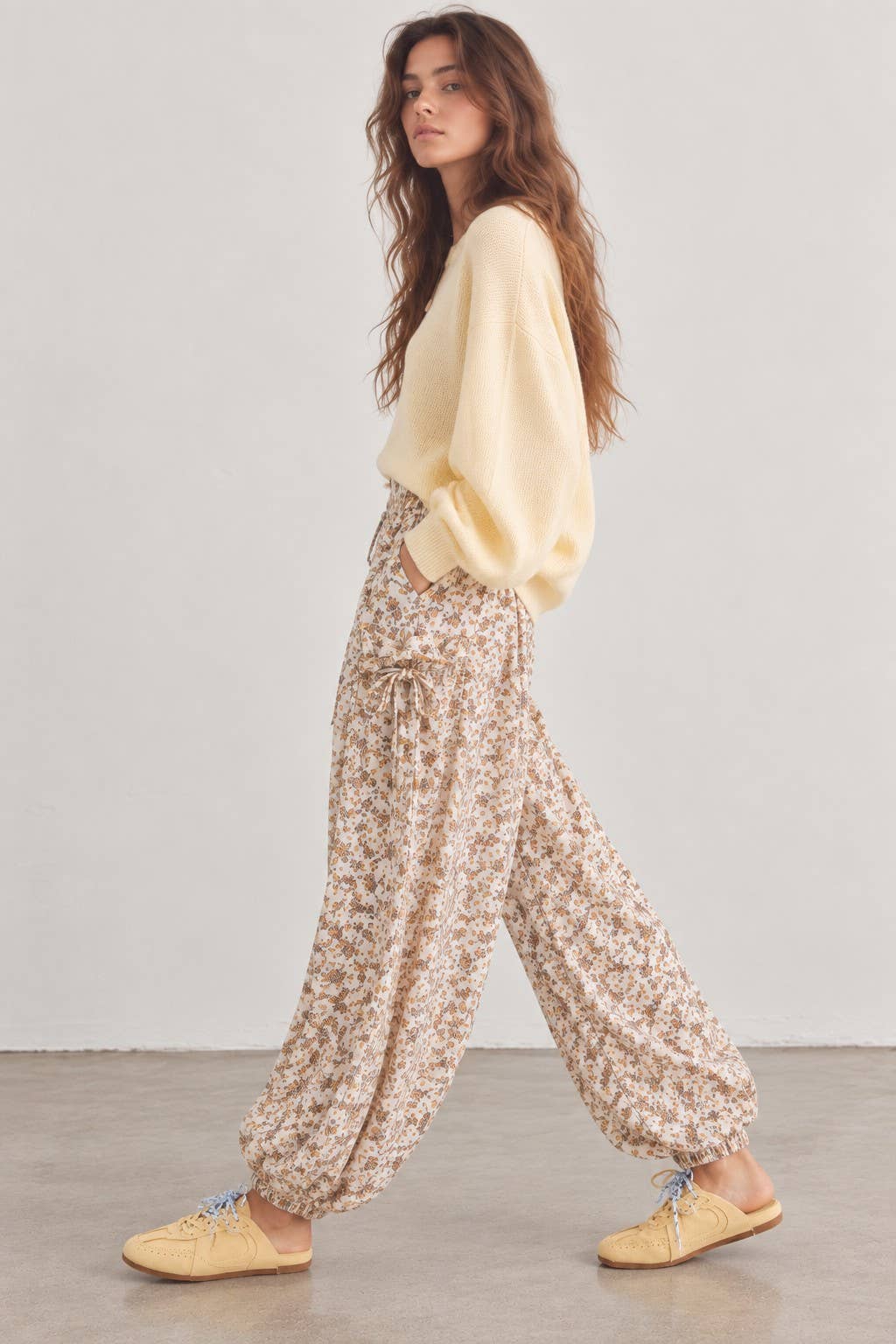 BOHO FLORAL CARGO PANTS
