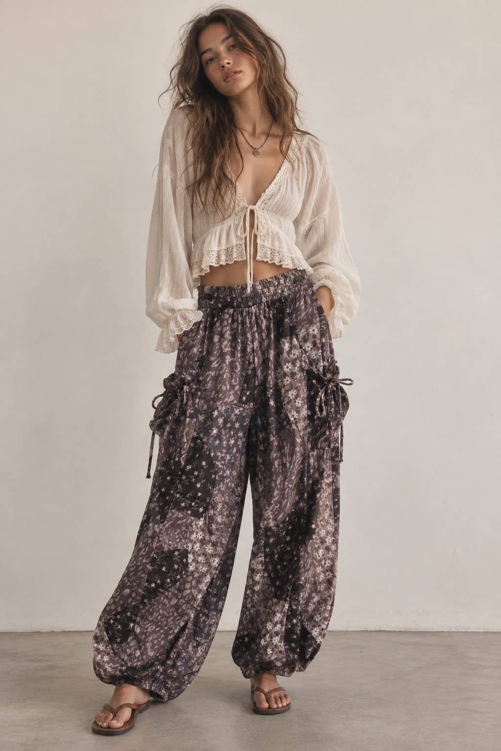 BOHO FLORAL CARGO PANTS