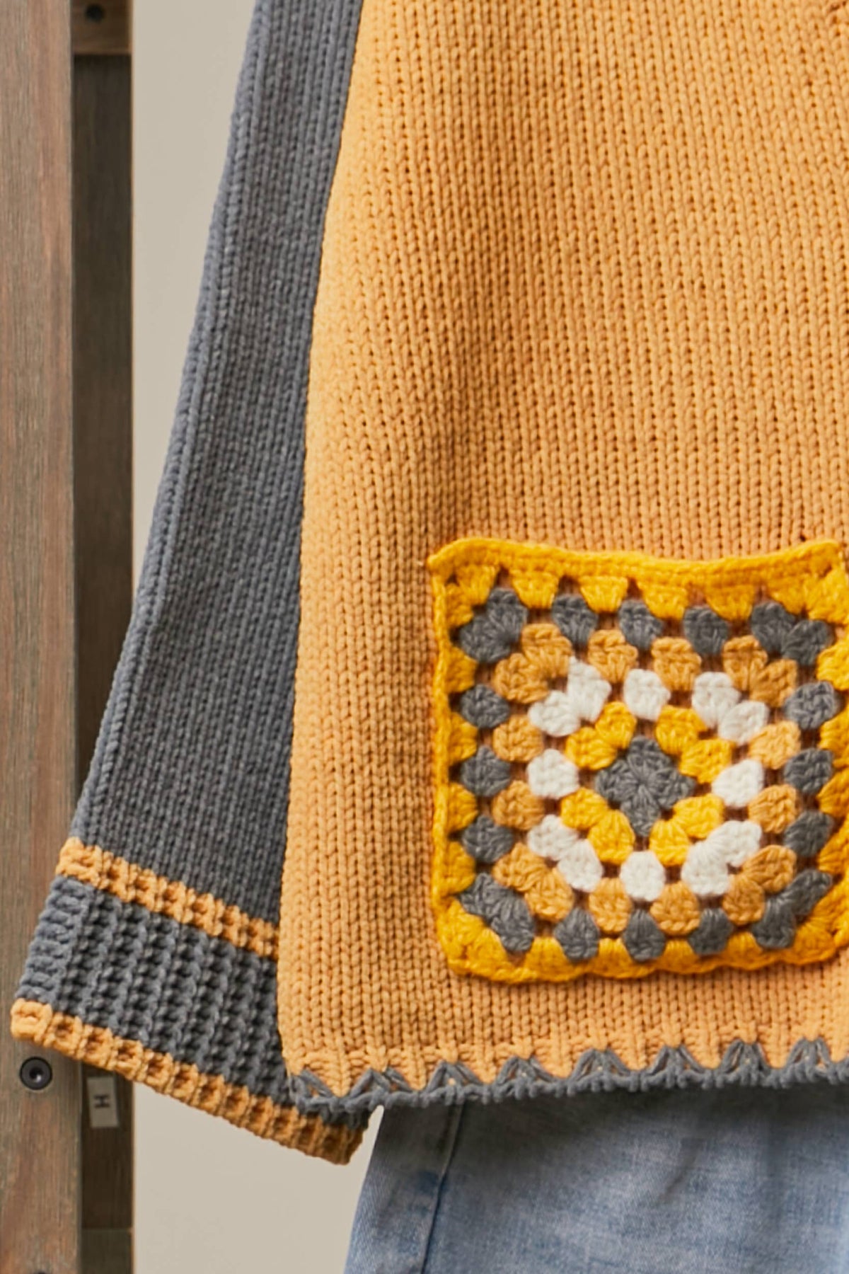 Embroidered Front Pocket Cardigan