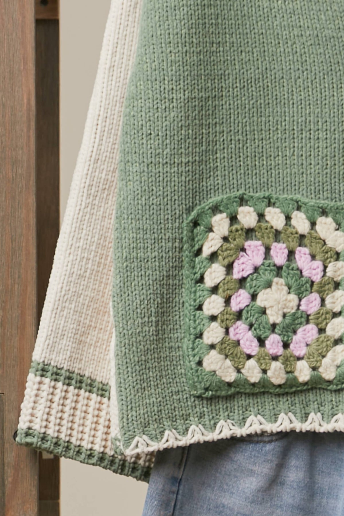 Embroidered Front Pocket Cardigan
