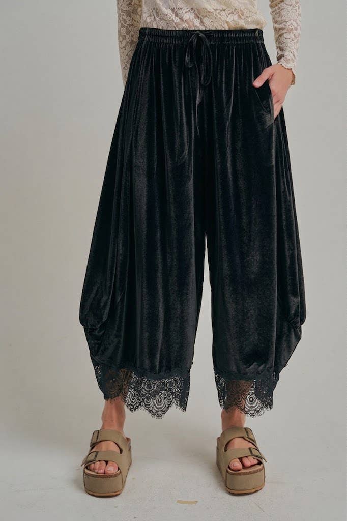 HOLIDAY VELVET FLOWY WIDE BALLOON LEG PANTS_JLB80092-02