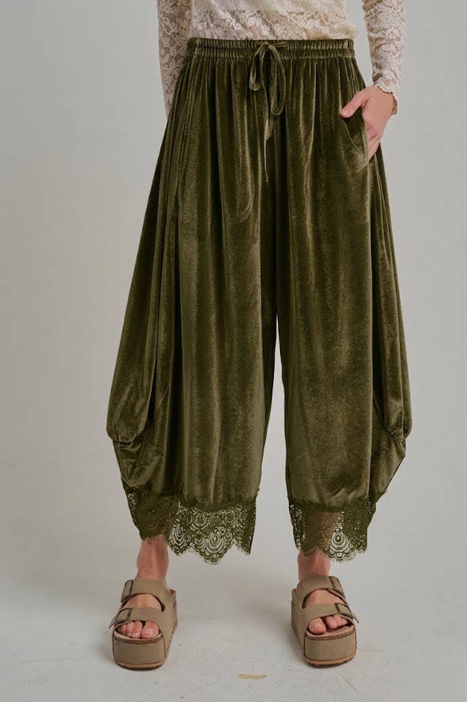 HOLIDAY VELVET FLOWY WIDE BALLOON LEG PANTS_JLB80092-02